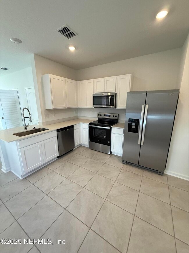 Building Photo - 55 Blue Hvn Rd