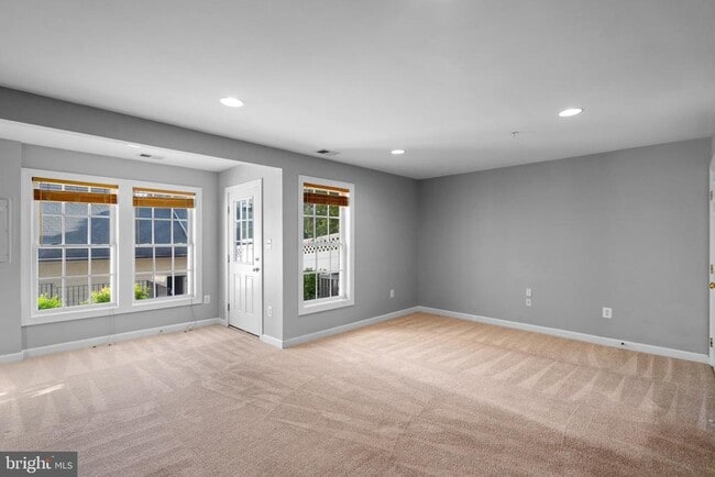 Building Photo - 3836 Sugarloaf Pkwy