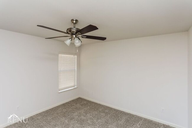 Building Photo - 140 Holster Holw Rd