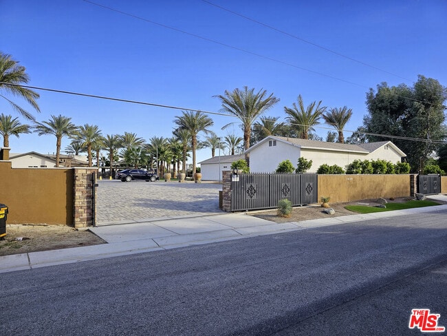 Building Photo - 38580 Rancho Los Cerritos Dr