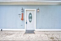 Building Photo - 2734 Avenue D