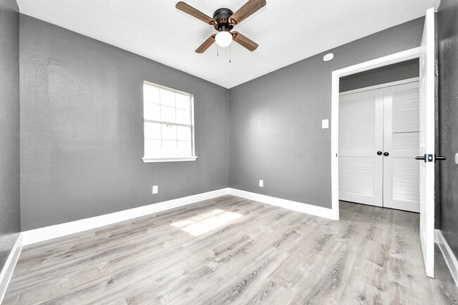 Building Photo - 5444 Ridge Wind Ln