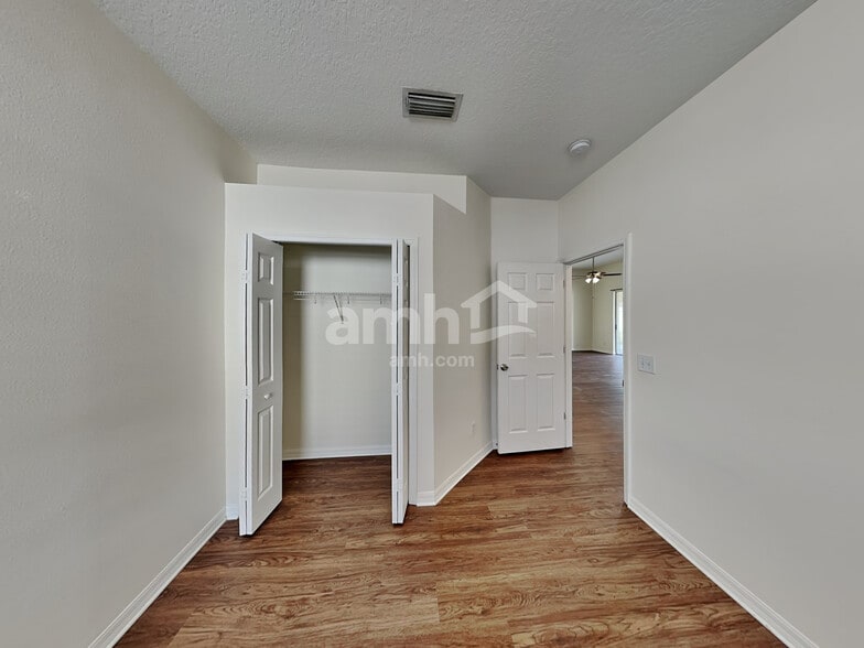 Building Photo - 11608 Jordans Landing Ct