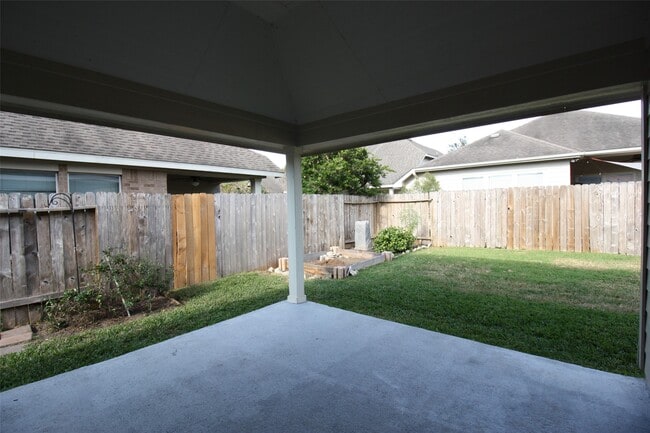 Building Photo - 7038 Cornflower Ln