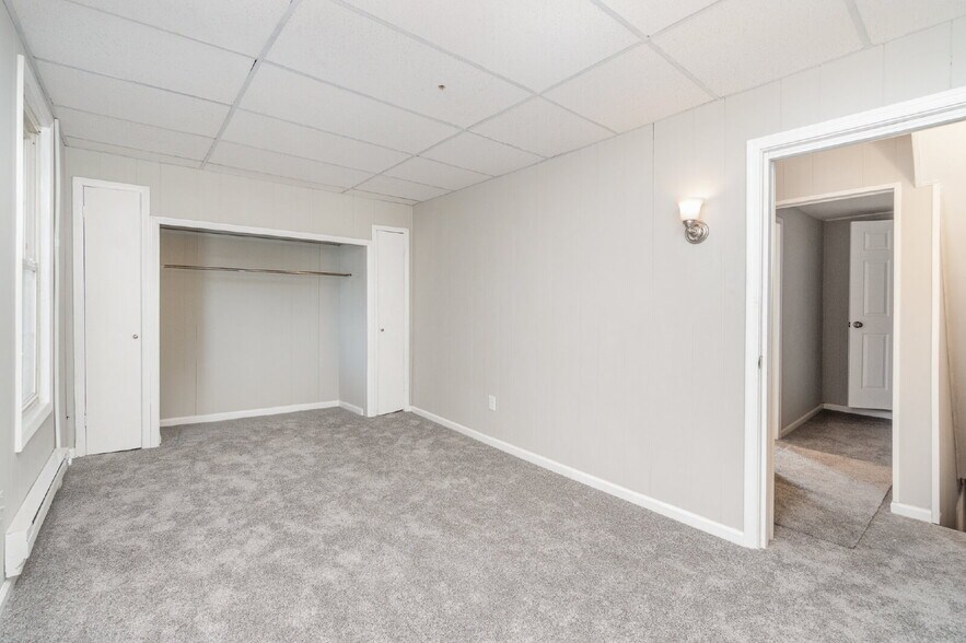 Building Photo - 608 North St