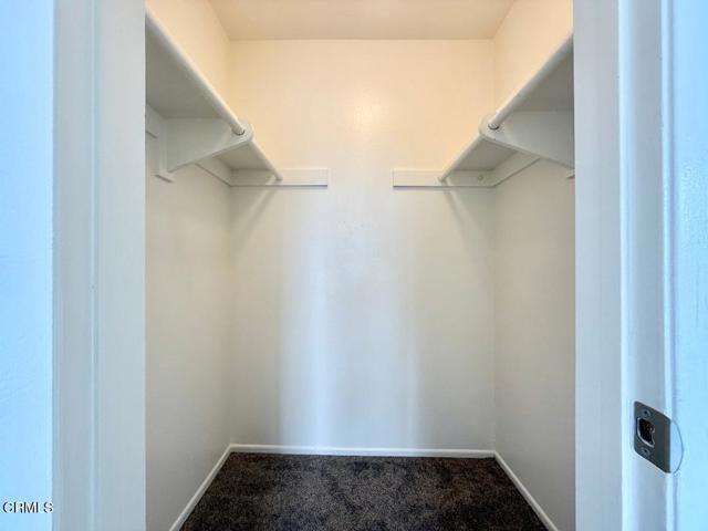Building Photo - 263 S Ventura Rd