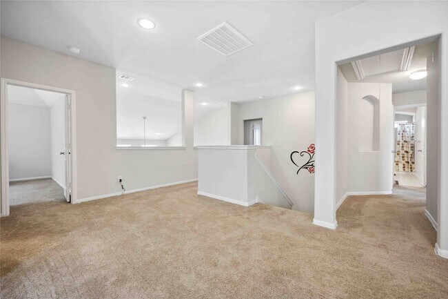 Building Photo - 4611 Hronas Dr
