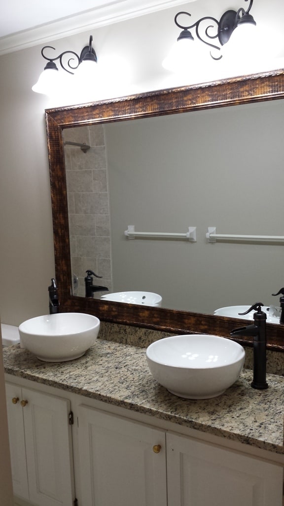 Hall Bath - 2460 McCoy Rd