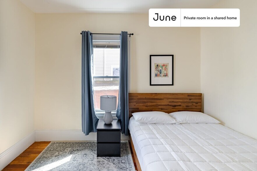 Building Photo - Room in Shared 4 bed/1 bath home in Somerville