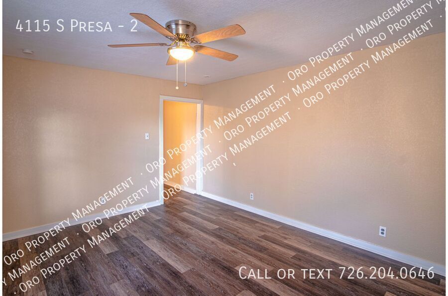 Building Photo - 4115 S Presa-2