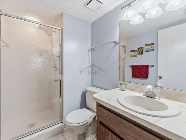 Building Photo - 8305 Sand Wedge Cir