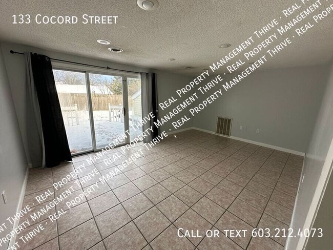 Building Photo - 133 Concord St