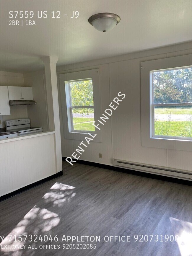 Building Photo - S7559 US-12