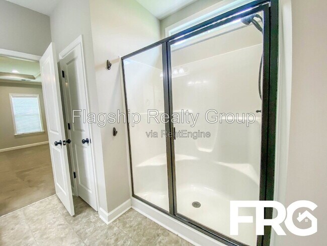 Building Photo - 101 Muirfield Pl