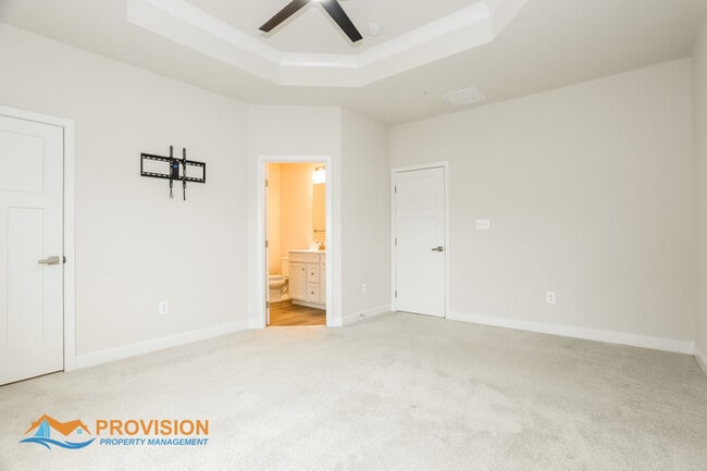 Building Photo - 6036 Workers Dr