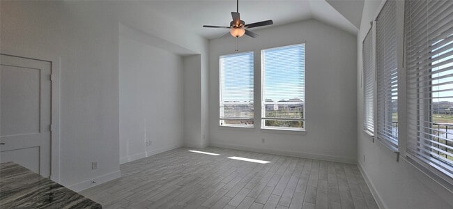 Building Photo - 21123 Medina River Dr