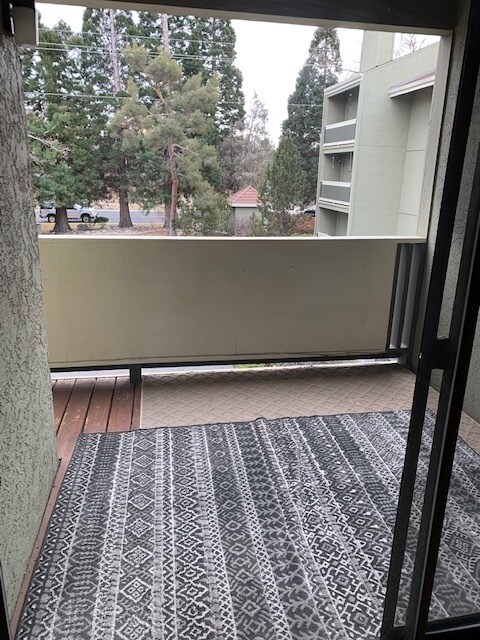 balcony - 2845 Idlewild Dr