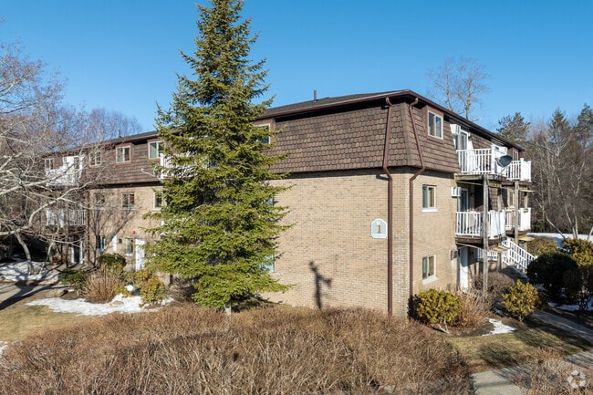 Building Photo - Windjammer Apartments