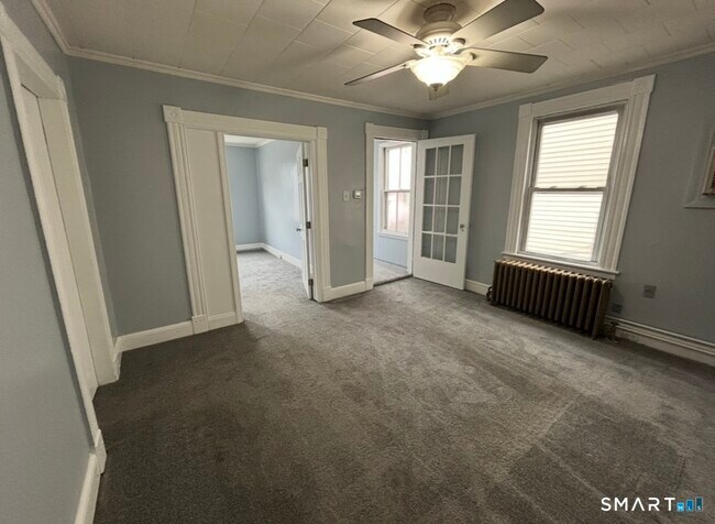 Building Photo - 17 Congress Ave