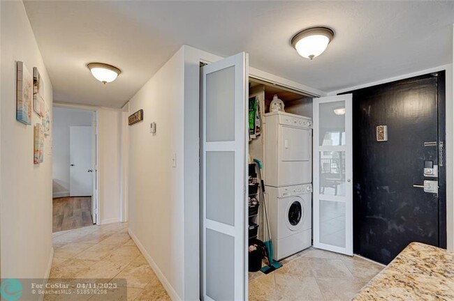 Building Photo - 1421 S Ocean Blvd