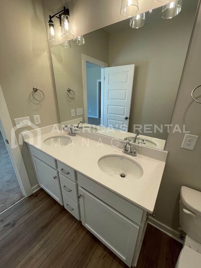 Building Photo - Home for Rent in Cullman, AL!! Available to View Now! DEPOSIT PENDING!