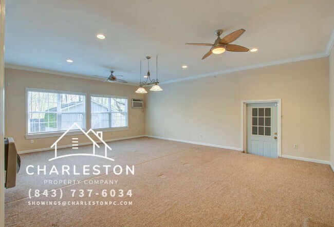 Building Photo - 756 Seaman Ln