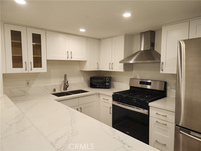 Building Photo - 413 Hawthorne St