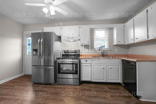 Building Photo - 3413 Clingstone Way