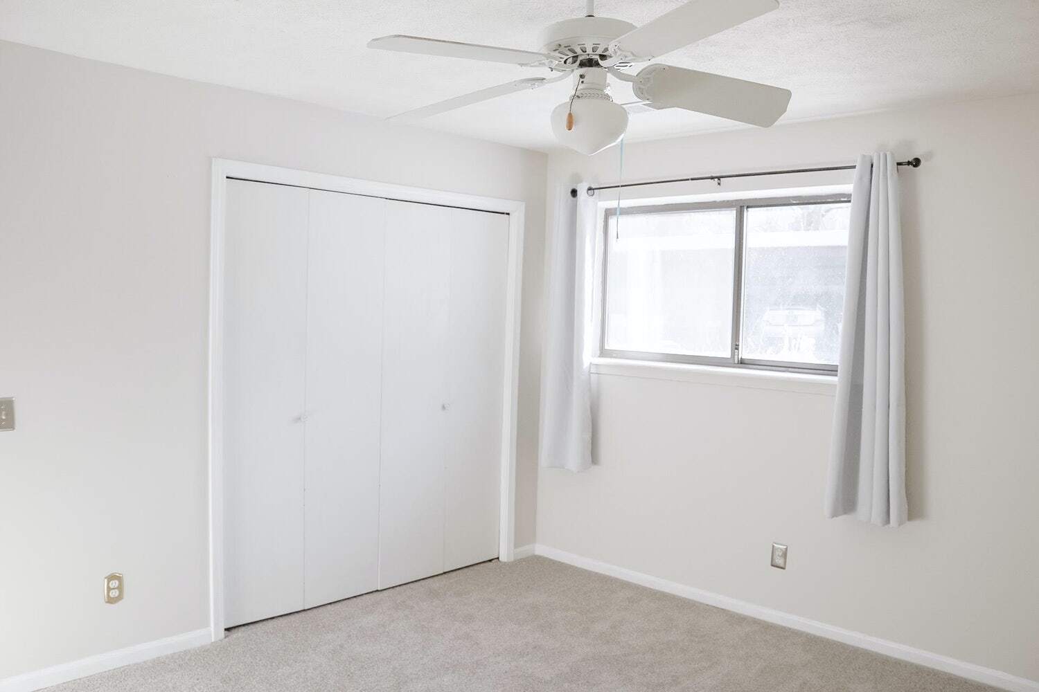 Building Photo - 6721 Boca Vista Dr NE