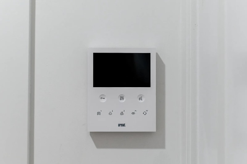 Building Photo - 536 Broadway St