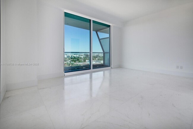 Building Photo - 9349 Collins Ave