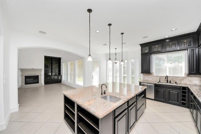 Building Photo - 3711 Meandering Spring Dr