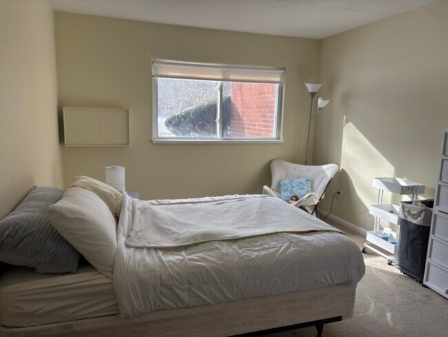 Building Photo - Mayflower Landing