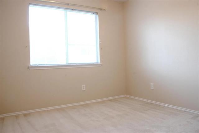 Building Photo - 3917 Rushden Ct