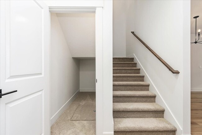 Building Photo - Brand New 3 Bed 2.5 Bath Townhouse With Many Amenities