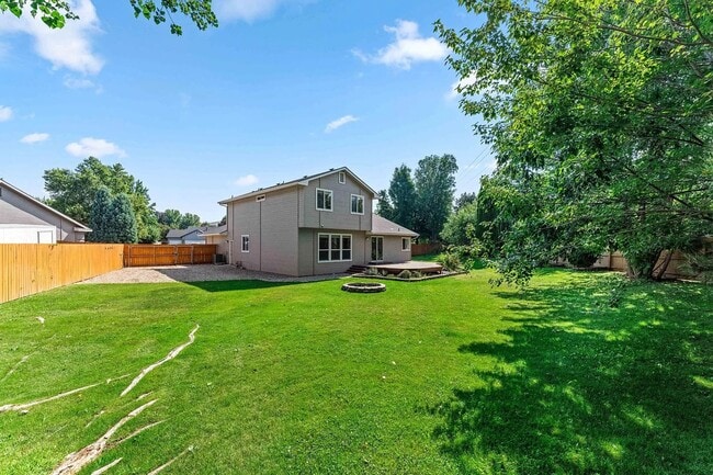 Building Photo - Charming Eagle Cul-de-Sac Retreat – 4 BR, ...