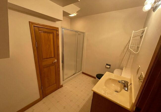 Building Photo - 16134 Silver Shadow Ln