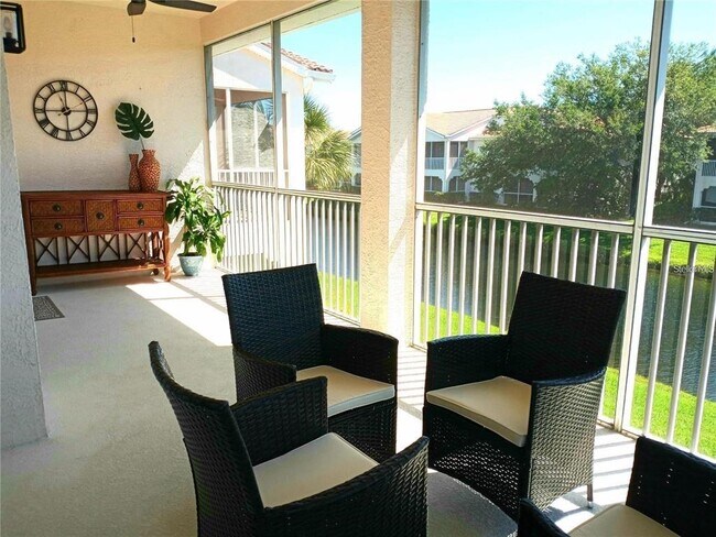 Building Photo - 4216 Central Sarasota Pkwy