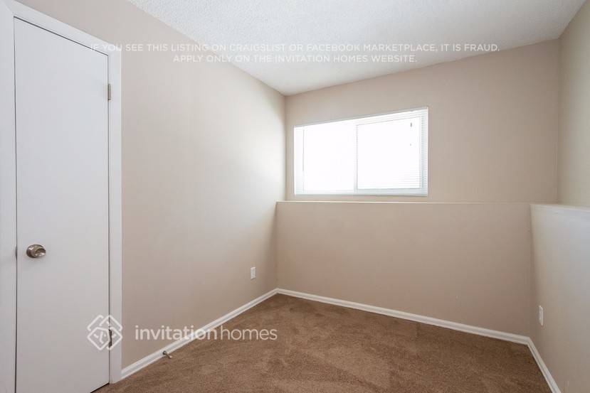 Building Photo - 4406 S Biscay Way