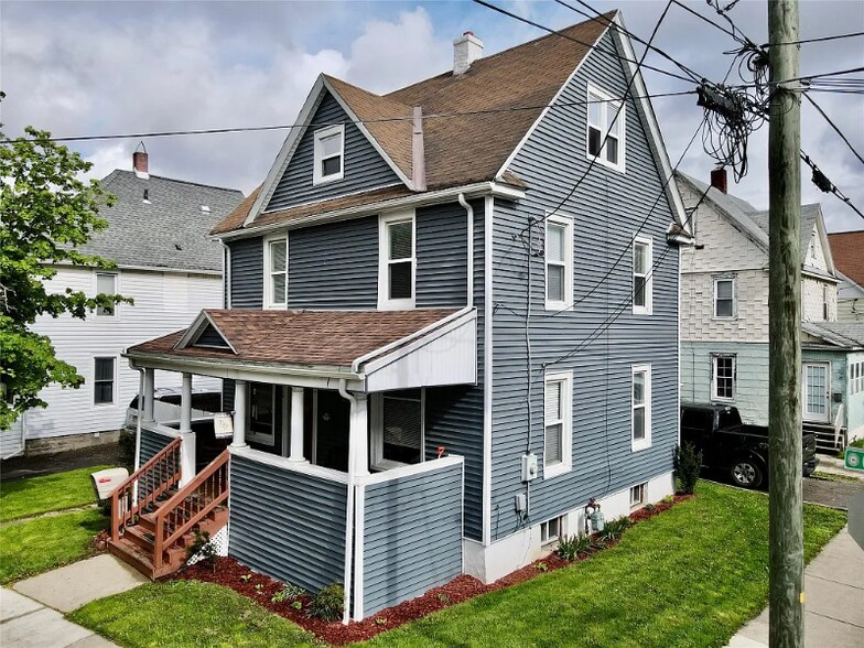 Building Photo - 25 Ogden St