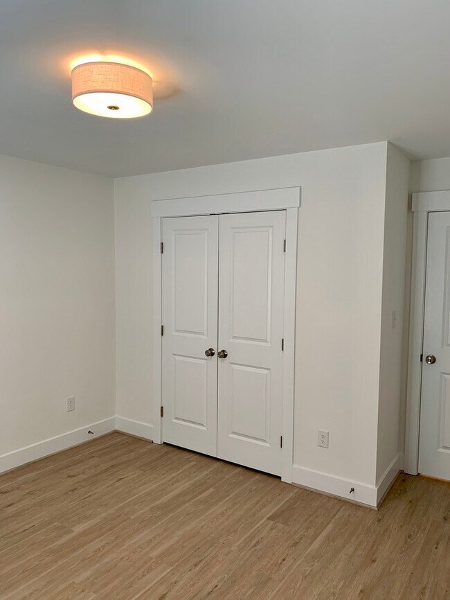 Building Photo - 5214 Campbell Ave