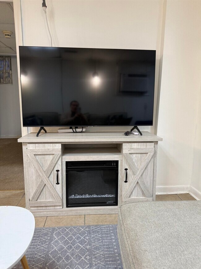 Building Photo - 30 Danforth Ave