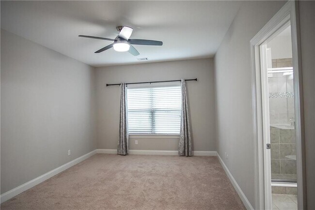Building Photo - 3050 Davidsonville Dr