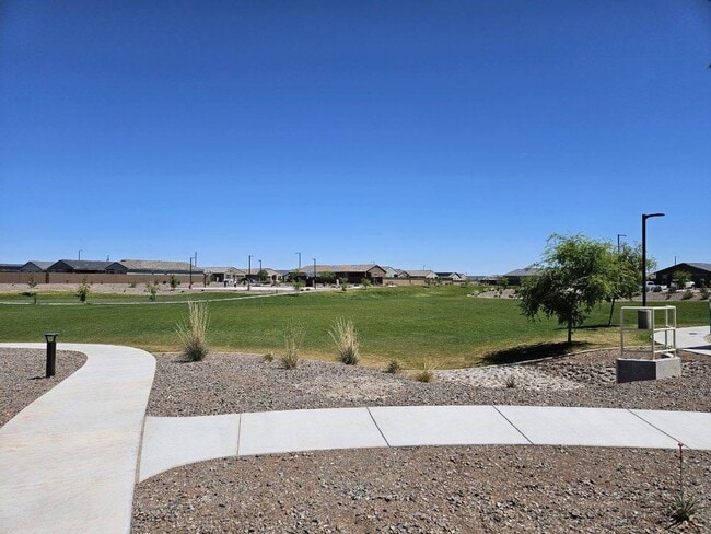 Building Photo - 20124 W Palo Verde Dr