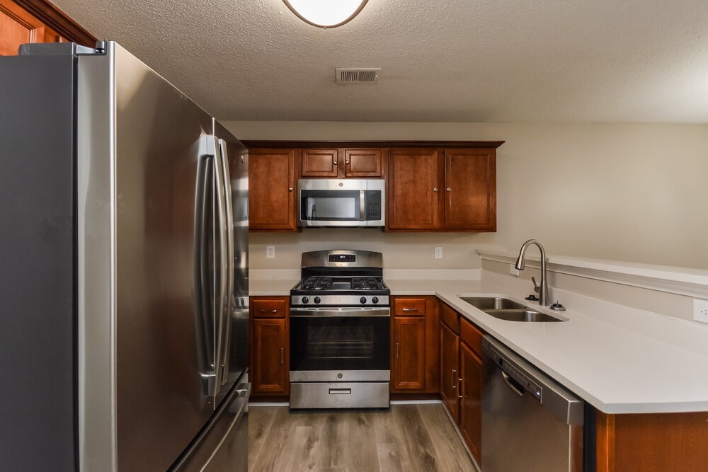 Building Photo - 225 Crestfield Cir