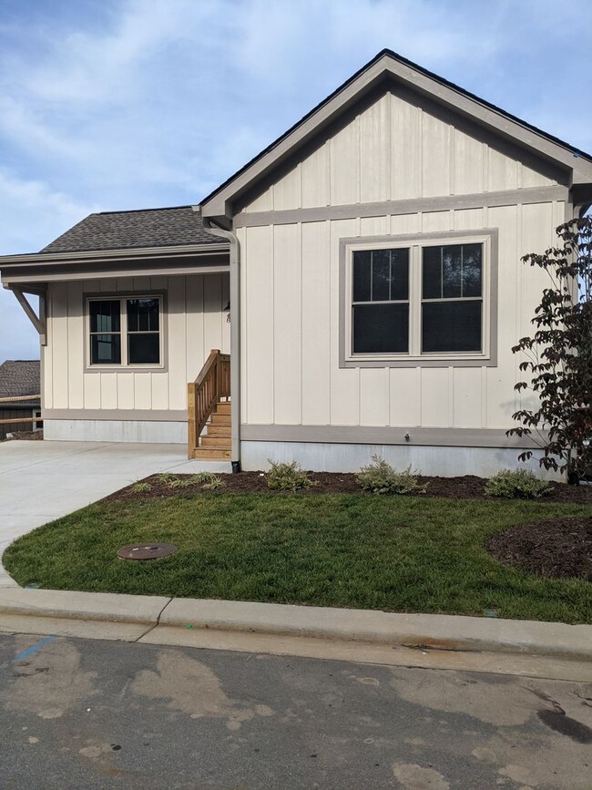 Primary Photo - Weaverville Rental!