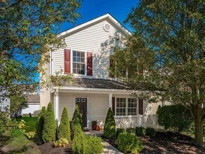 Building Photo - 135 Saratoga St