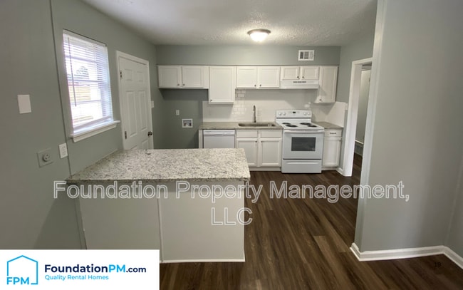 Building Photo - 3366 Eastport Cove