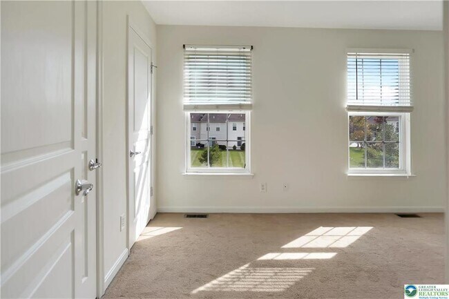 Building Photo - 8408 Saylor Ct