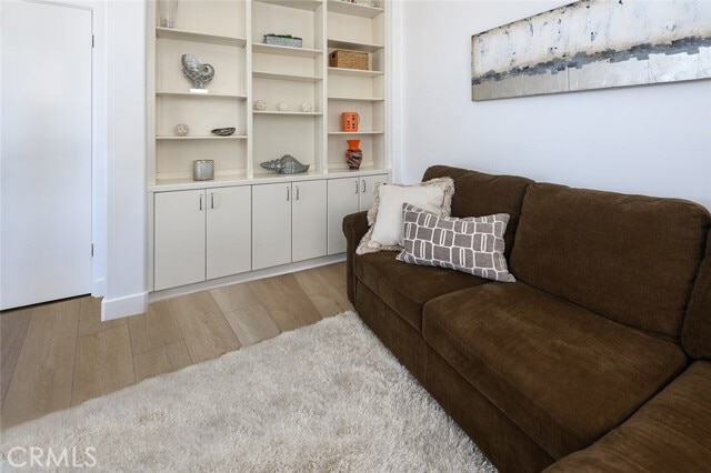 Building Photo - 216 23rd St